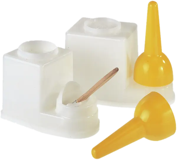 Polyethylene brush holder capacity 0,9 l
