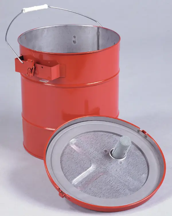 Filling can with carrying handle, for mixing of liquids