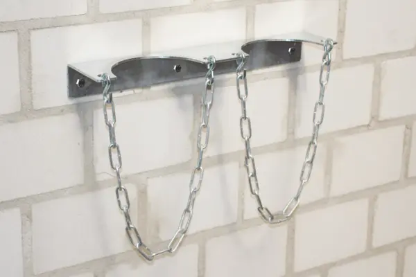 Gasflaschenwandhalterung für 2x Flaschen mit 140mm Durchmesser